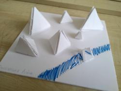15-Композиция из треугольных элементов - Ендовицкая Алена.jpg
