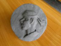 19-Скульптурное изображение головы человека. Медаль-Ташкин Георгий.jpg